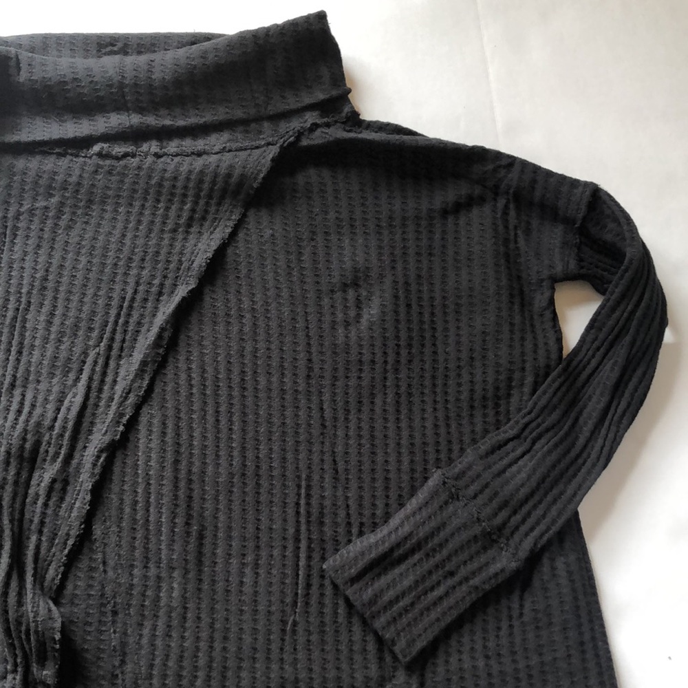 NWT Free People Juicy Long Sleeve Thermal Knit Shirt In Black Size Small - Picture 12 of 15
